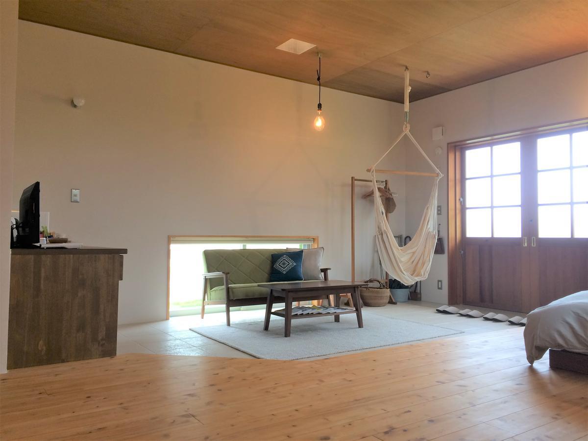 Sumica Bed & Breakfast Okinawa Екстериор снимка